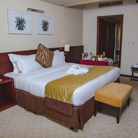 לואנדה Hotel De Convencoes De Talatona Hcta מראה חיצוני תמונה