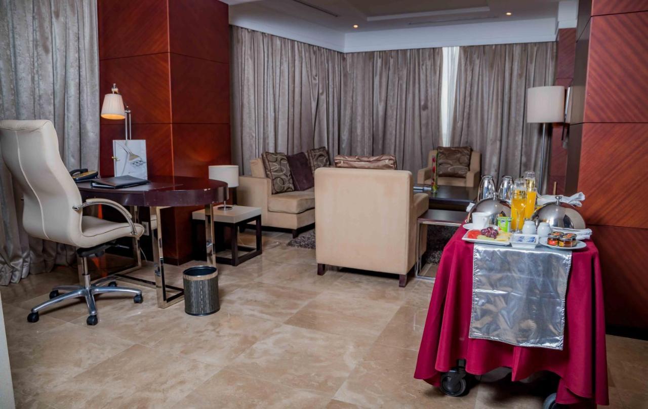 לואנדה Hotel De Convencoes De Talatona Hcta מראה חיצוני תמונה